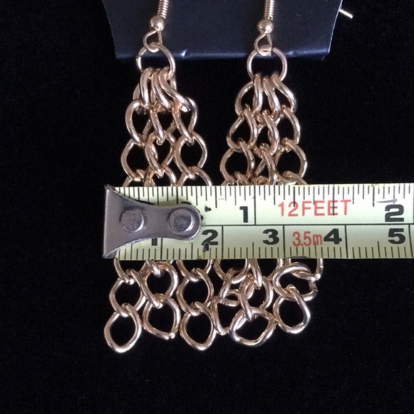 Buy 2 Get 1 Paparazzi Gold Tone Chain Link Dangle Earrings - Picture 7 of 7